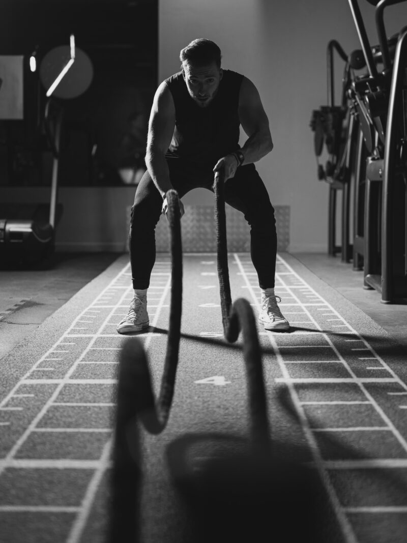 Man,Training,At,The,Gym